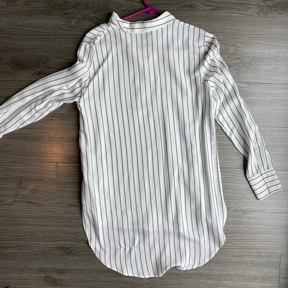 Pinstripe Top - Picture 3 of 3